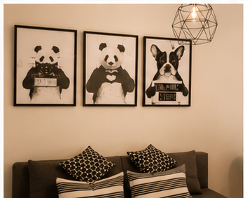 Detalle gráfico de cuadros decorativos en blanco y negro