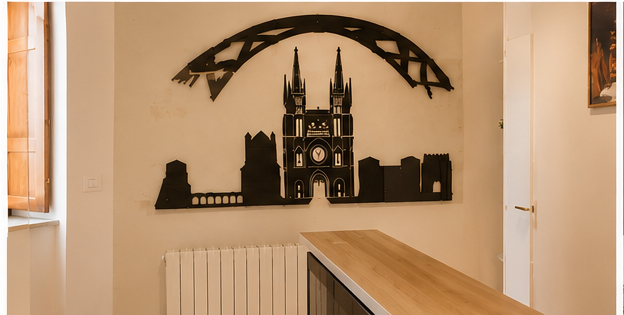 Detalle decorativo: skyline de la Catedral de Burgos
